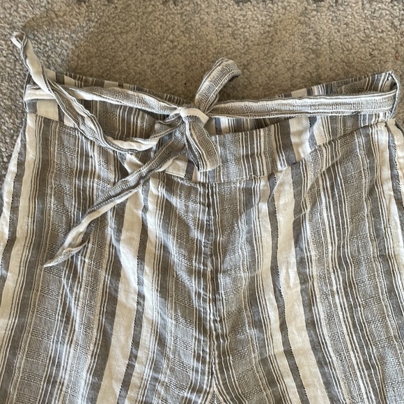 Vertical striped linen pants with tie and stretch band waistEXPRESS brand - Picture 2 of 3
